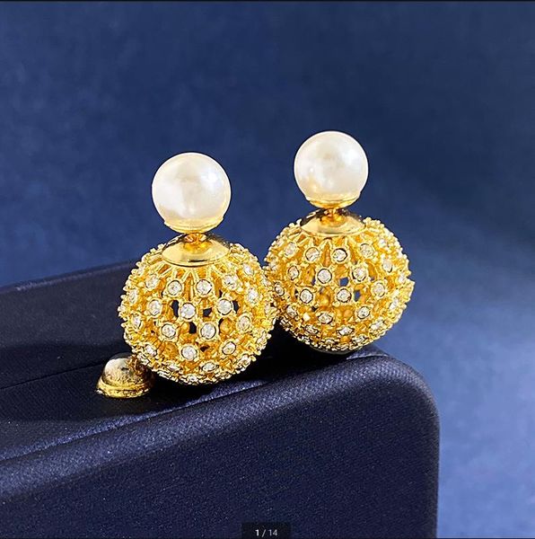 new designed luxury earrings large and small pearl hollowed out full diamond earrings women ear studs jewelry e07, Silver
new designed luxury earrings large and small pearl hollowed out full diamond earrings women ear studs jewelry e07, Silver