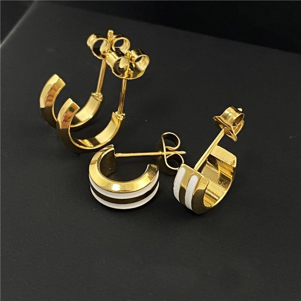 luxury designer small c diamond stud stainless steel light and luxurious temperament gold silver women letter logo engrave earrings girls we, Golden;silver
luxury designer small c diamond stud stainless steel light and luxurious temperament gold silver women letter logo engrave earrings girls we, Golden;silver