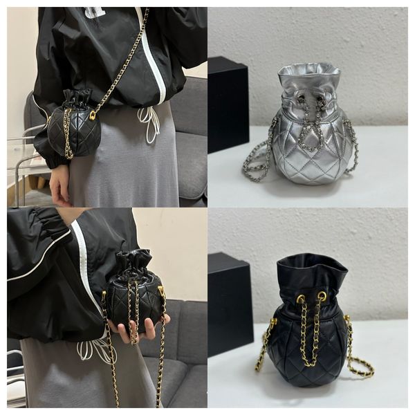 designer leather lantern handbag chain shoulder bag black sliver women luxury fashion bags female clutch 14cm classic girl handbag crossbody
designer leather lantern handbag chain shoulder bag black sliver women luxury fashion bags female clutch 14cm classic girl handbag crossbody
