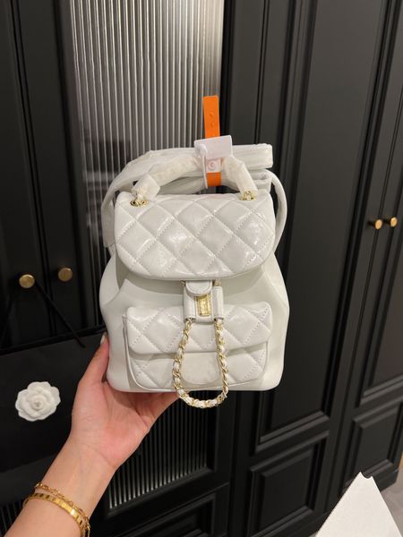 10a quality designer backpack luxury women's leather handbag quilted purse shoulder gold chain backpack oil wax quality
10a quality designer backpack luxury women's leather handbag quilted purse shoulder gold chain backpack oil wax quality