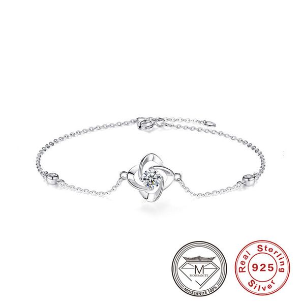 classic style 925 sterling silver 0.5ct moissanite clover bracelet link chain for women luxury lab diamond wrist bracelets jewelry, Black
classic style 925 sterling silver 0.5ct moissanite clover bracelet link chain for women luxury lab diamond wrist bracelets jewelry, Black