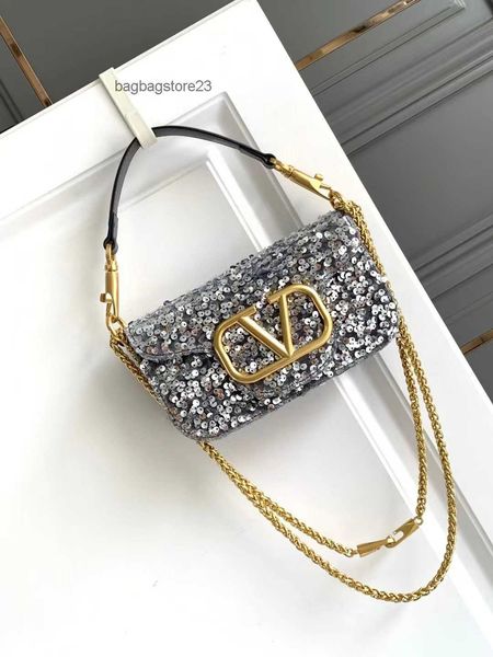 valentiino bags designer chain diamond bags lady 2023 summer v-buckle purse 3d embroidery beads bag fashion valentiino 06yv
valentiino bags designer chain diamond bags lady 2023 summer v-buckle purse 3d embroidery beads bag fashion valentiino 06yv