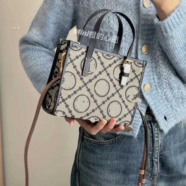 tb new tote bag music score handbag old flower one shoulder crossbody canvas women's, Pink;blue
tb new tote bag music score handbag old flower one shoulder crossbody canvas women's, Pink;blue