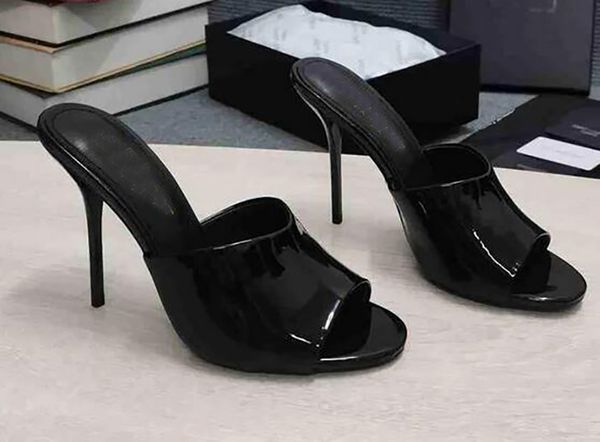 modern la muller shoes sandals luxury design women's lacquer leather thin high heels ankle buckle square head open toe summer evening l, Black
modern la muller shoes sandals luxury design women's lacquer leather thin high heels ankle buckle square head open toe summer evening l, Black