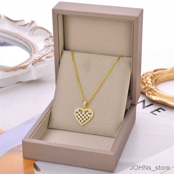 pendant new diamond cubic heart pendant necklace women's stainless steel chain simple fashion jewelry r230703, Silver
pendant new diamond cubic heart pendant necklace women's stainless steel chain simple fashion jewelry r230703, Silver
