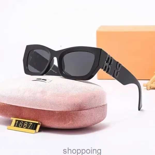 miu trendy vintage women's sunglasses outdoor sun glasses uv400 t1687 special tourist street pgraphyrozw, White;black
miu trendy vintage women's sunglasses outdoor sun glasses uv400 t1687 special tourist street pgraphyrozw, White;black