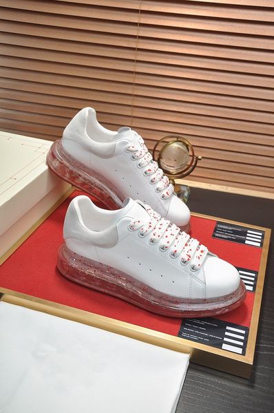 platform designer oversized sneakers casual shoe leather lace up men fashion white black mens womens luxury velvet suede chaussures de espad
platform designer oversized sneakers casual shoe leather lace up men fashion white black mens womens luxury velvet suede chaussures de espad