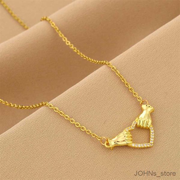 pendant fashion simple love pendant new women's stainless steel aesthetic chains choker neck couple jewelry r230703, Silver
pendant fashion simple love pendant new women's stainless steel aesthetic chains choker neck couple jewelry r230703, Silver
