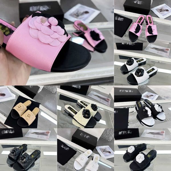 interlocking logo slippers plaid quilted leather camellia accent trim embellished slides for women sandals shoes casual flats luxury designe, Black
interlocking logo slippers plaid quilted leather camellia accent trim embellished slides for women sandals shoes casual flats luxury designe, Black