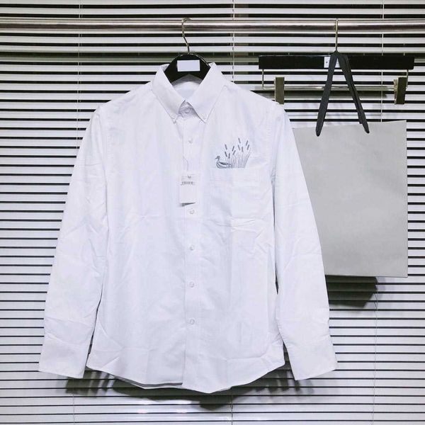 tb thom men's shirt spring autumn fashion brand goose on pocket men's shirt casual cotton oxford slim fit wholesale tb shirt, White;black
tb thom men's shirt spring autumn fashion brand goose on pocket men's shirt casual cotton oxford slim fit wholesale tb shirt, White;black