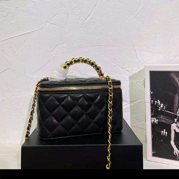 luxury designer lambskin handbag wholesale shouler bag classic shoulder bags genuine leather totes
luxury designer lambskin handbag wholesale shouler bag classic shoulder bags genuine leather totes
