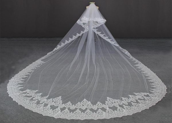 luxury 5 meters lace edge 2 layers bling sequined lace wedding veil with comb 2 t bridal veil wedding accessories1762185, Black
luxury 5 meters lace edge 2 layers bling sequined lace wedding veil with comb 2 t bridal veil wedding accessories1762185, Black