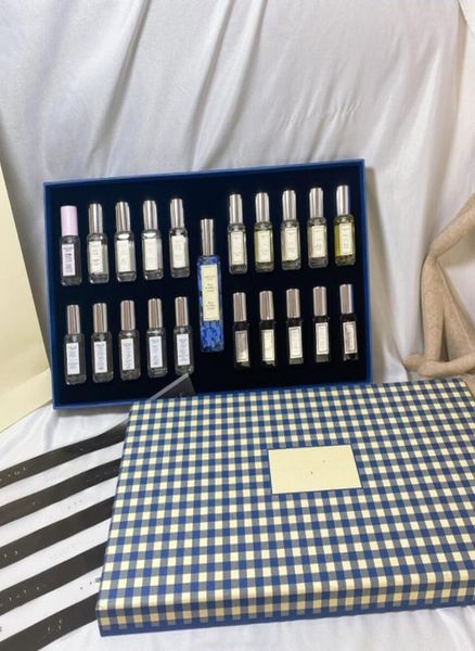 21pcs set car air freshener perfume charming fragrance scarlet pooppy 510ml lady for female and male longlasting aro6915113
21pcs set car air freshener perfume charming fragrance scarlet pooppy 510ml lady for female and male longlasting aro6915113