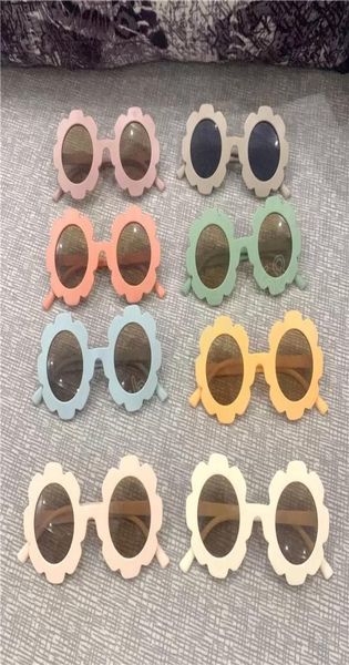 18 colors girls fashion flower frame sunglasses kids039 sunblock baby kids classic sun glasses stylish vintage beach outdoor ey5254244, Blue
18 colors girls fashion flower frame sunglasses kids039 sunblock baby kids classic sun glasses stylish vintage beach outdoor ey5254244, Blue