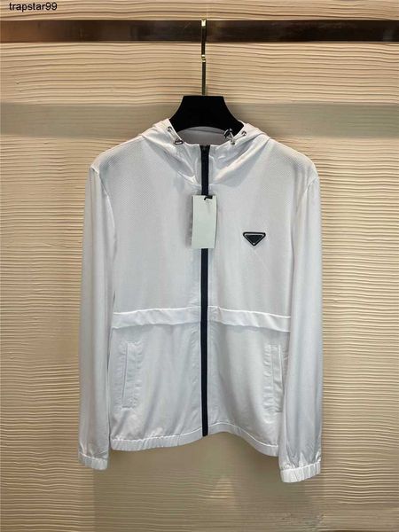 23 summer new p triangle standard hoodie sunscreen clothing thin coat ice silk breathable men and women sun-protective coat, White;black
23 summer new p triangle standard hoodie sunscreen clothing thin coat ice silk breathable men and women sun-protective coat, White;black