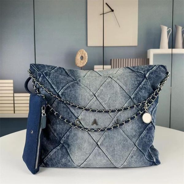 new denim bin bag shoulder bag wash denim gradient small fragrance denim bag high appearance
new denim bin bag shoulder bag wash denim gradient small fragrance denim bag high appearance