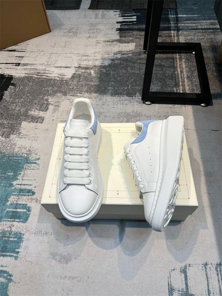 2023 designer odsy shoes luxury men women casual shoe new decorated arrow lace-up stitching sneakers comfortable leather breathable sneaker
2023 designer odsy shoes luxury men women casual shoe new decorated arrow lace-up stitching sneakers comfortable leather breathable sneaker