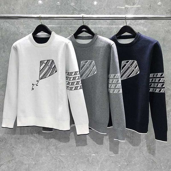 tb thom men luxury pullover with kite embroidered design sweater men famous long sleeves comfortable coats, White;black
tb thom men luxury pullover with kite embroidered design sweater men famous long sleeves comfortable coats, White;black