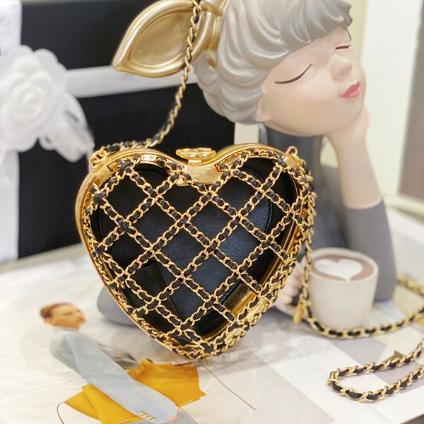 designer evening bag heart minaudiere vanity case 10a lambskin crossbody bag with box c134
designer evening bag heart minaudiere vanity case 10a lambskin crossbody bag with box c134