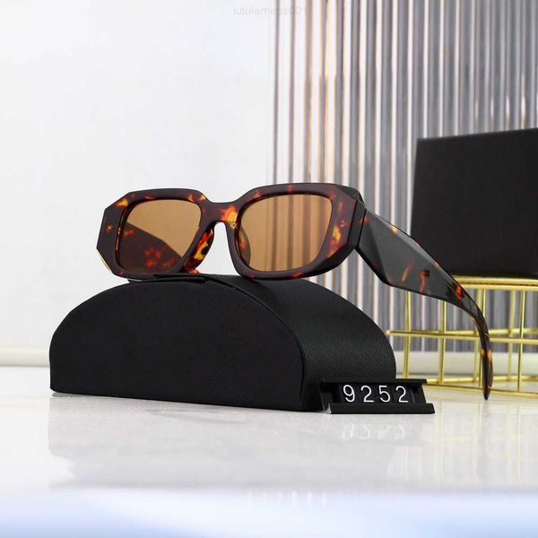 designer sunglasses fashion goggle beach sun glasses for man woman eyeglasses polaroid lenses 13 options available pd9252 9298927qdsla, White;black
designer sunglasses fashion goggle beach sun glasses for man woman eyeglasses polaroid lenses 13 options available pd9252 9298927qdsla, White;black