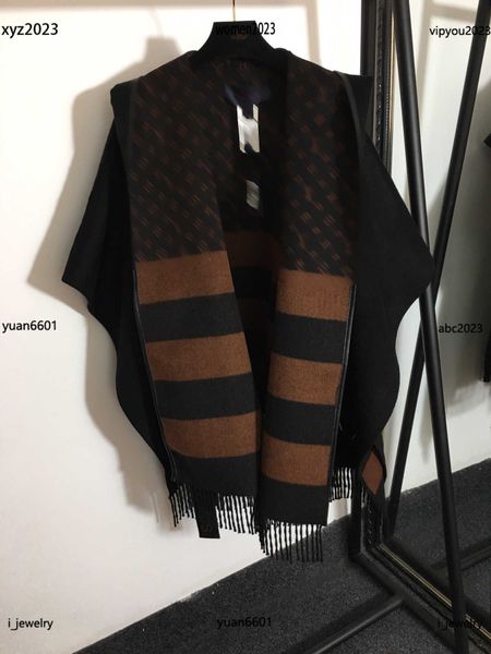 designer women outerwear fashion tassel hem lady hooded coat size s-l inside letter jacquard design windbreaker, Tan;black
designer women outerwear fashion tassel hem lady hooded coat size s-l inside letter jacquard design windbreaker, Tan;black