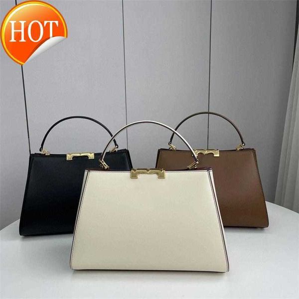 women's designer bags tb cattle eleanor princess bag big gold brick tote bao gong wen one shoulder crossbody large capacity handheld me
women's designer bags tb cattle eleanor princess bag big gold brick tote bao gong wen one shoulder crossbody large capacity handheld me