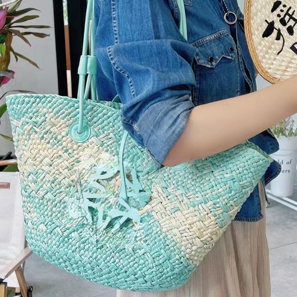 new straw bag tote bag seaside holiday handbag large capacity versatile woven bags beach bags
new straw bag tote bag seaside holiday handbag large capacity versatile woven bags beach bags