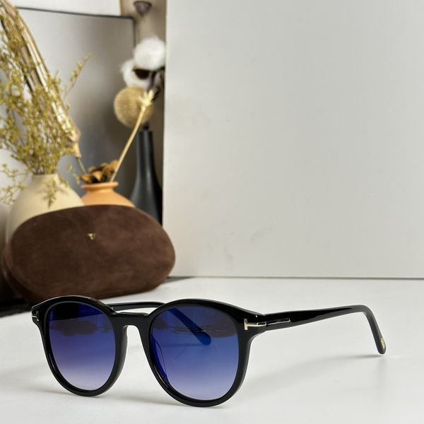 new tomford sunglasses high beauty plate glasses for men and women hip hop designer uv resistant cool and handsome sunglasses, White;black
new tomford sunglasses high beauty plate glasses for men and women hip hop designer uv resistant cool and handsome sunglasses, White;black