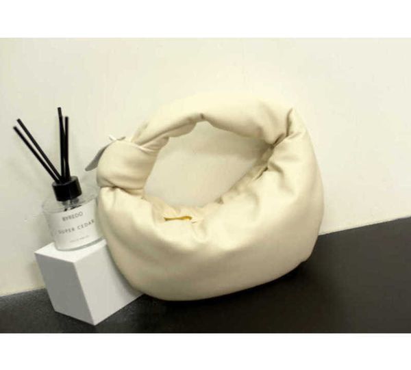 bags abottegas vneta puffer autumn authentic jodies winter designer cowhide jodie bag soft fashion bags knotting small cloud handbag outlet
bags abottegas vneta puffer autumn authentic jodies winter designer cowhide jodie bag soft fashion bags knotting small cloud handbag outlet