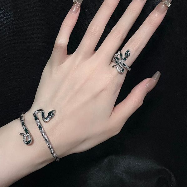 designer bracelets luxury silver torque bangle bamboo bone bracelets for women adjustable serpentine full diamonds bracelet casual party gif, Black
designer bracelets luxury silver torque bangle bamboo bone bracelets for women adjustable serpentine full diamonds bracelet casual party gif, Black