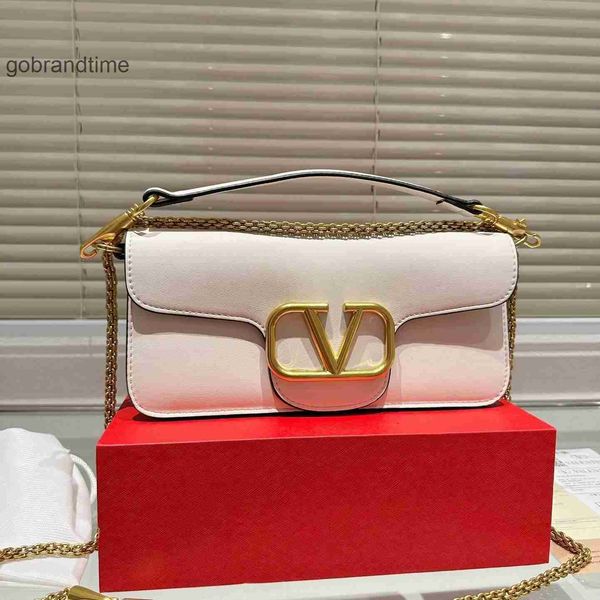 classic women 2023 bags luxurys big v valentions handbag new designer metal buckle chain handheld shoulder crossbody hr6l
classic women 2023 bags luxurys big v valentions handbag new designer metal buckle chain handheld shoulder crossbody hr6l