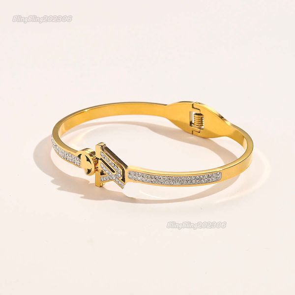 designer branded bracelets women bangle luxury designer letter bracelet crystal 18k gold plated stainless steel wedding lovers gift jewelry, Black
designer branded bracelets women bangle luxury designer letter bracelet crystal 18k gold plated stainless steel wedding lovers gift jewelry, Black