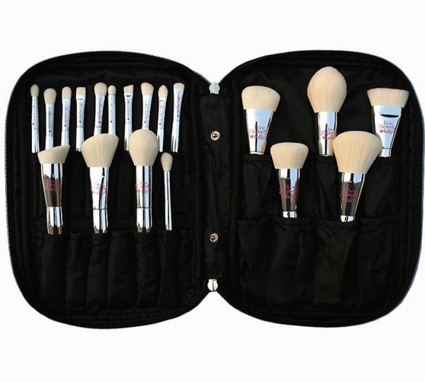 professional 19pcs makeup brush set live beauty fully silver cosmetic brushes kit with bag face eyes make up collection tools3835428
professional 19pcs makeup brush set live beauty fully silver cosmetic brushes kit with bag face eyes make up collection tools3835428