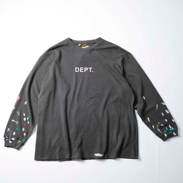 2023gallery dept hand painted color painted paint splashed ink letters washed old round collar long sleeve t-shirt, White;black
2023gallery dept hand painted color painted paint splashed ink letters washed old round collar long sleeve t-shirt, White;black