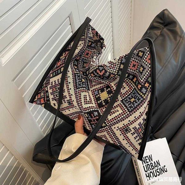 french niche crossbody bag new fashion ethnic style canvas bag women's ins one shoulder tote bag
french niche crossbody bag new fashion ethnic style canvas bag women's ins one shoulder tote bag