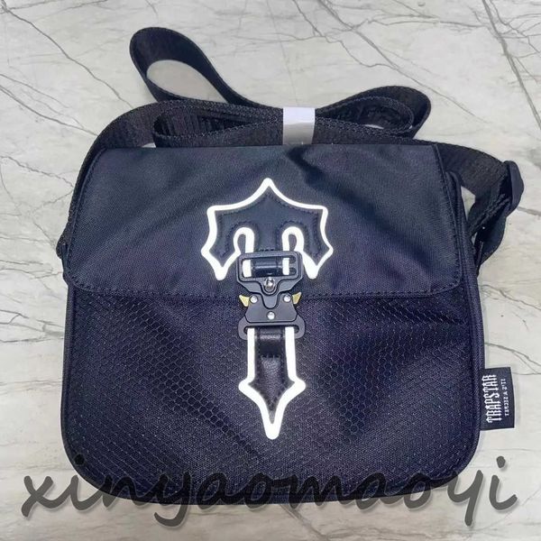 trapstar bag luxury designer bag men's pressed cobra t crossbody bag messenger bag waterproof bag reflective shoulder bag reflective de
trapstar bag luxury designer bag men's pressed cobra t crossbody bag messenger bag waterproof bag reflective shoulder bag reflective de