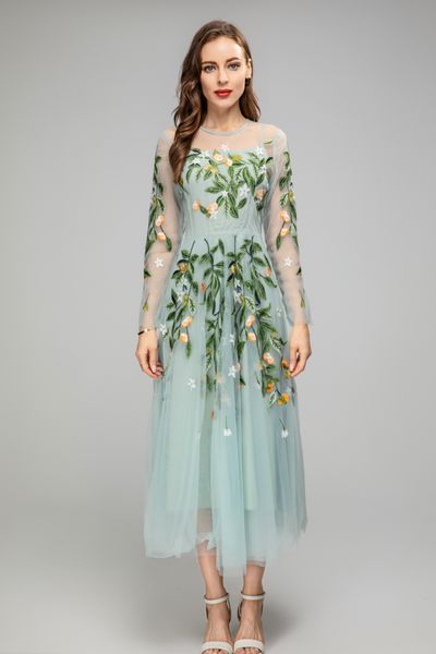 basic & casual dresses european elegant and fashionable 2023 summer new round neck long sleeve heavy work embroidery mesh long swing dress, Black;gray
basic & casual dresses european elegant and fashionable 2023 summer new round neck long sleeve heavy work embroidery mesh long swing dress, Black;gray