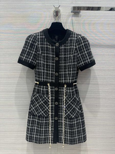 milan runway dress 2023 new autumn o neck short sleeve fashion designer dresses brand same style dress 0703-6, Black
milan runway dress 2023 new autumn o neck short sleeve fashion designer dresses brand same style dress 0703-6, Black