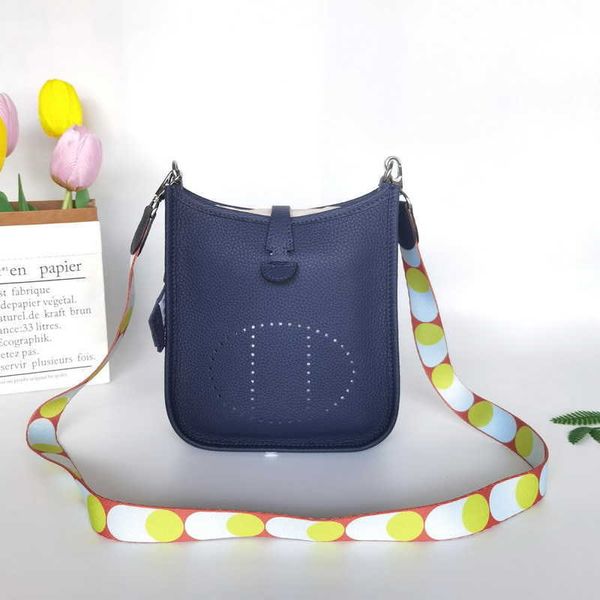 designer bags hemrres autumn and in winter of 2023 h family's new layer cowhide shrunken leather togo pattern evelynn women's bag
designer bags hemrres autumn and in winter of 2023 h family's new layer cowhide shrunken leather togo pattern evelynn women's bag