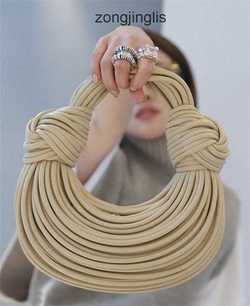 double knotted noodle knotted bag bottegas classic bread designer hand ladies bags 2023 women's single shoulder dumpling venetas high t
double knotted noodle knotted bag bottegas classic bread designer hand ladies bags 2023 women's single shoulder dumpling venetas high t
