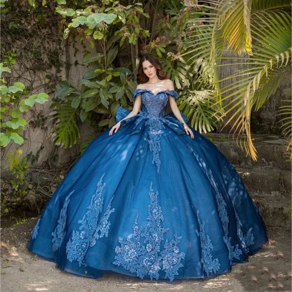 navy blue tull appliques lace beading ball gown quinceanera dresses beaded off shoulder sweet 15 dress lace-up vestidos de 15 anos, Blue;red
navy blue tull appliques lace beading ball gown quinceanera dresses beaded off shoulder sweet 15 dress lace-up vestidos de 15 anos, Blue;red