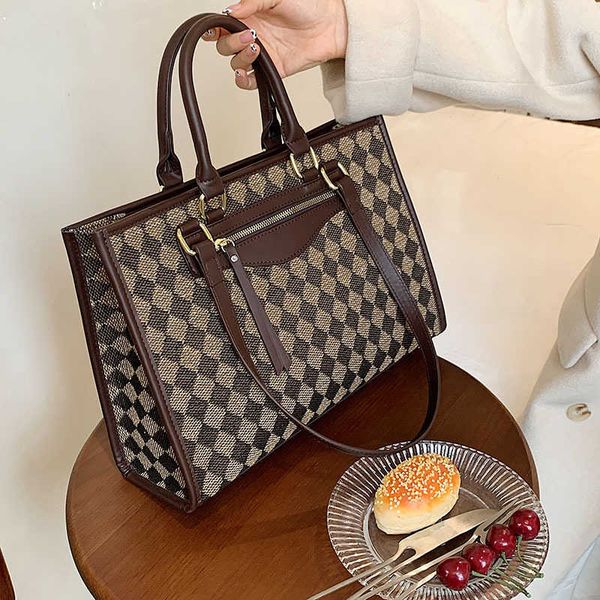 french small crowd bag women new houndstooth portable large capacity tote bag tide shoulder bag
french small crowd bag women new houndstooth portable large capacity tote bag tide shoulder bag