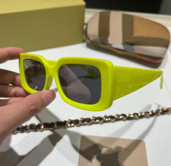 man designer luxury sunglasses woman classics fashion sports goggles outdoors waterproof sunglasses man vintage frame radiation protection, White;black
man designer luxury sunglasses woman classics fashion sports goggles outdoors waterproof sunglasses man vintage frame radiation protection, White;black