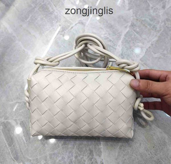 square dumpling bag 2023 venetas bottegas woven bags cloud soft leather loop korean women's designer fashion single shoulder cross k2i3
square dumpling bag 2023 venetas bottegas woven bags cloud soft leather loop korean women's designer fashion single shoulder cross k2i3