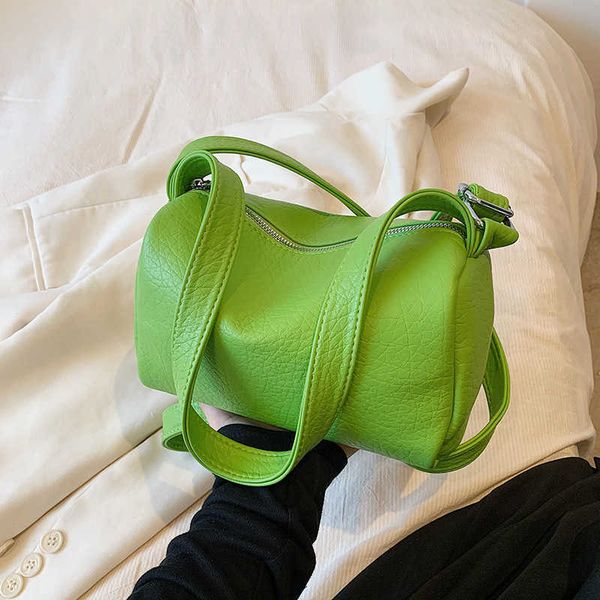 french one shoulder bag for women new fashion pillow bag versatile one shoulder bag for crossbody women's bag
french one shoulder bag for women new fashion pillow bag versatile one shoulder bag for crossbody women's bag