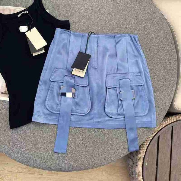 skirts designer 23 spring/summer blue satin letter metal button workwear large pocket low waist skirt e2o1, Black
skirts designer 23 spring/summer blue satin letter metal button workwear large pocket low waist skirt e2o1, Black