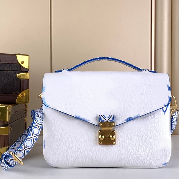 10a level designer bag 25cm luxury bag crossbody bag shoulder bags womenbag handbags purse lv013
10a level designer bag 25cm luxury bag crossbody bag shoulder bags womenbag handbags purse lv013