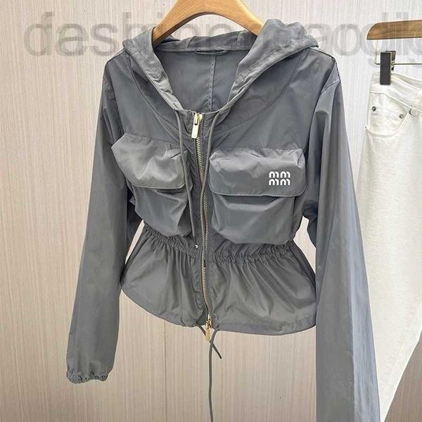 women's jackets designer miu women's jacket gray drawstring hooded coat women summer loose casual waist short sun protection cloth, Black;brown
women's jackets designer miu women's jacket gray drawstring hooded coat women summer loose casual waist short sun protection cloth, Black;brown
