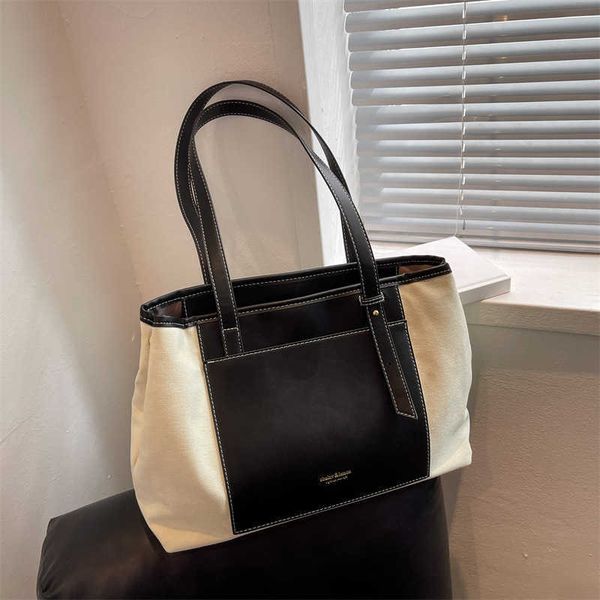 french niche handbag for women's summer trendy underarm bag minimalist ins large capacity tote bag
french niche handbag for women's summer trendy underarm bag minimalist ins large capacity tote bag