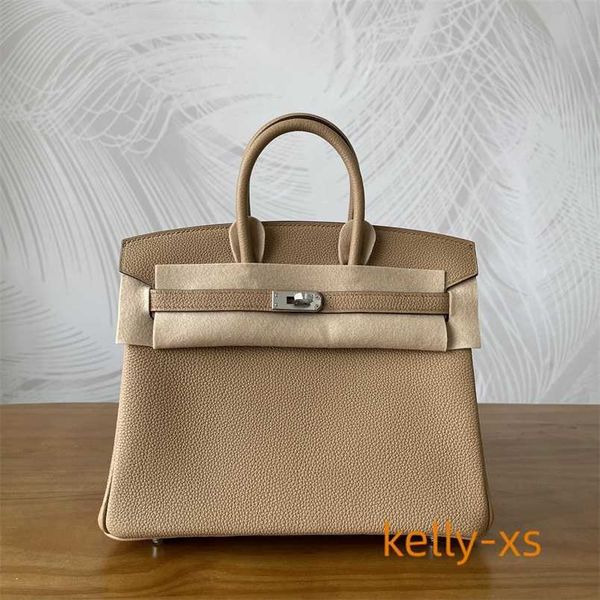 designer 5a h ermess birkins handbag handmade wax thread handheld women's bag litchi pattern togo calfskin milk colorqq
designer 5a h ermess birkins handbag handmade wax thread handheld women's bag litchi pattern togo calfskin milk colorqq